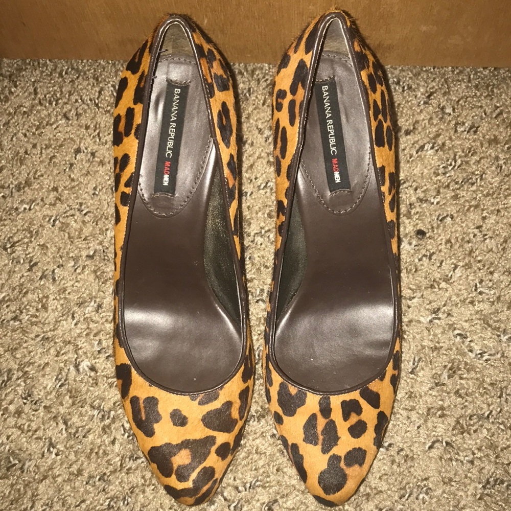 Women’s Banana Republic MadMen Collection heels